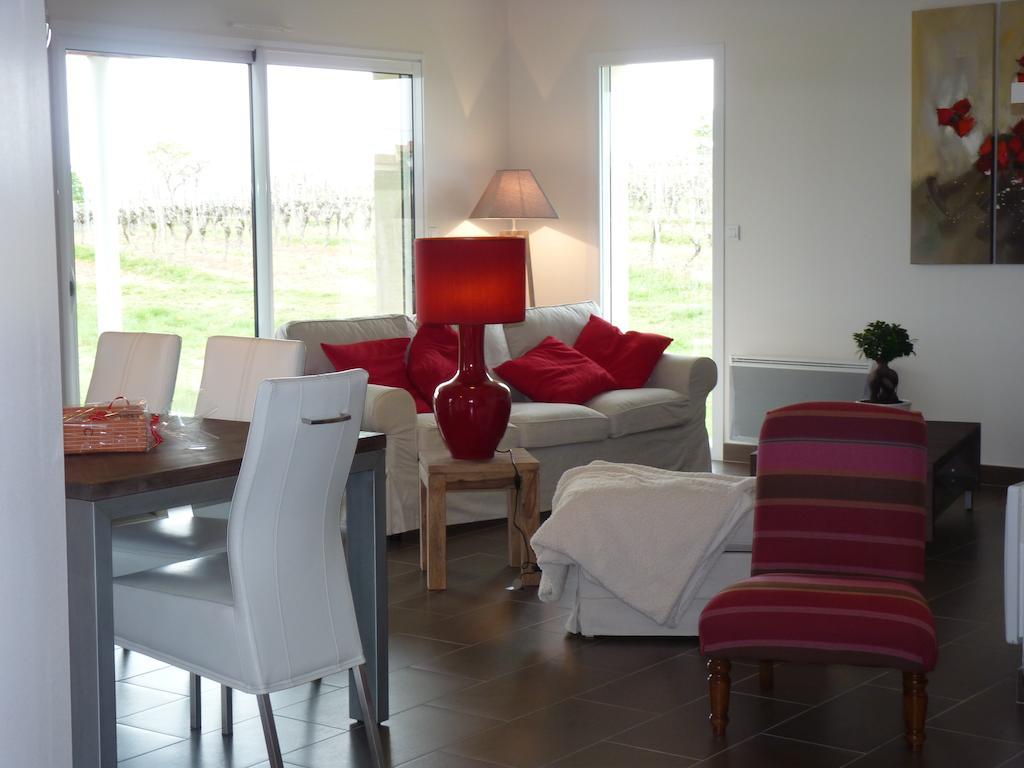 Gite Les Vignes Cravenceres Room photo
